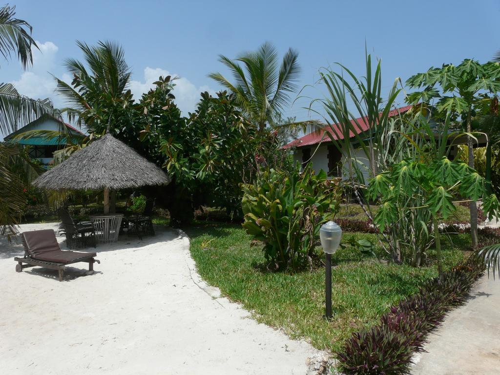 African Dream Cottages - Diani Beach Bagian luar foto